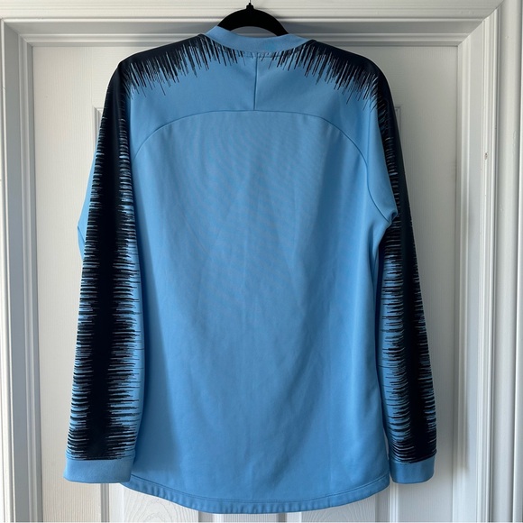 Manchester City 2018/2019 Jacket, Medium, Authentic, Soccer, Jersey - Picture 2 of 4